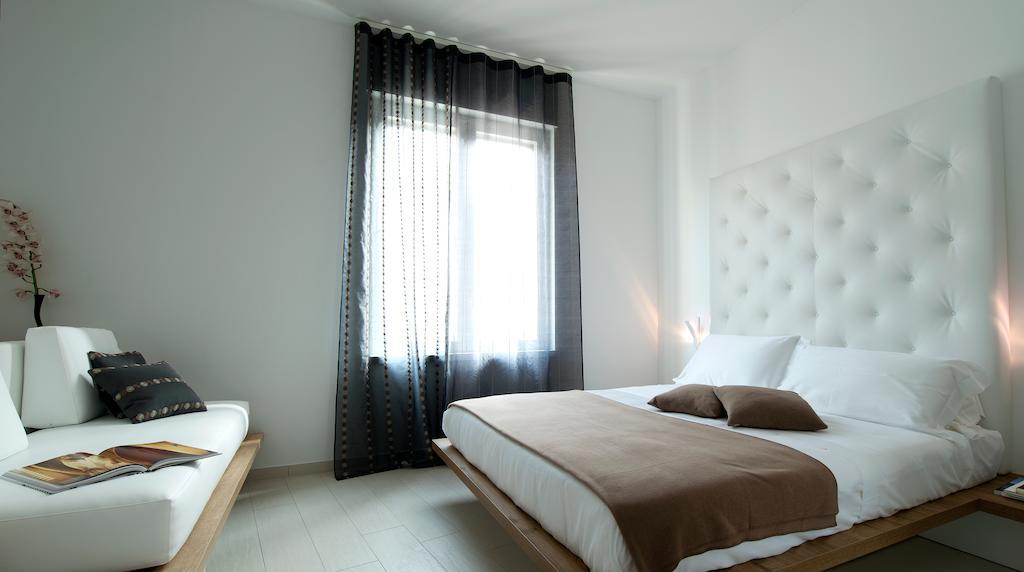 Aparthotel Duomo Milán Pokoj fotografie